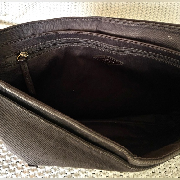 Fossil Unisex Leather & Canvas Messenger Bag w/Several Slip-In Compartments - Picture 13 of 14